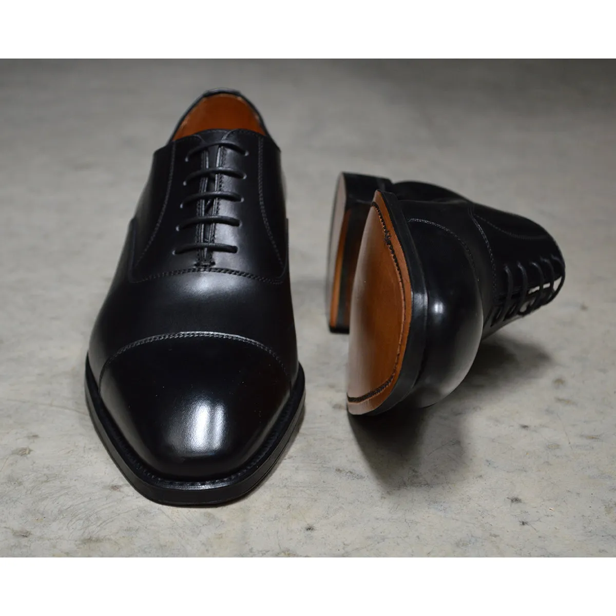 Berwick 1707 Straight Cap Oxford (5217)