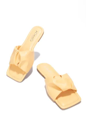 Cape Robbin JOMO Rangoon Sandals Slides Womens Open Toe Mule Slip On Slide Shoes