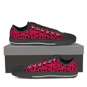 Cats in Pink Collage Classic Canvas Tennis Shoes