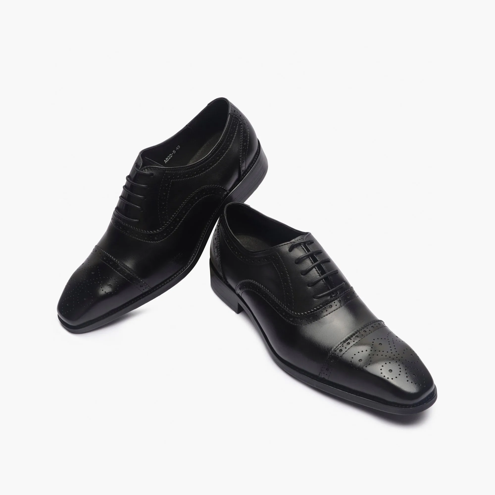 Medallion Toe Semi Brogue Lace ups