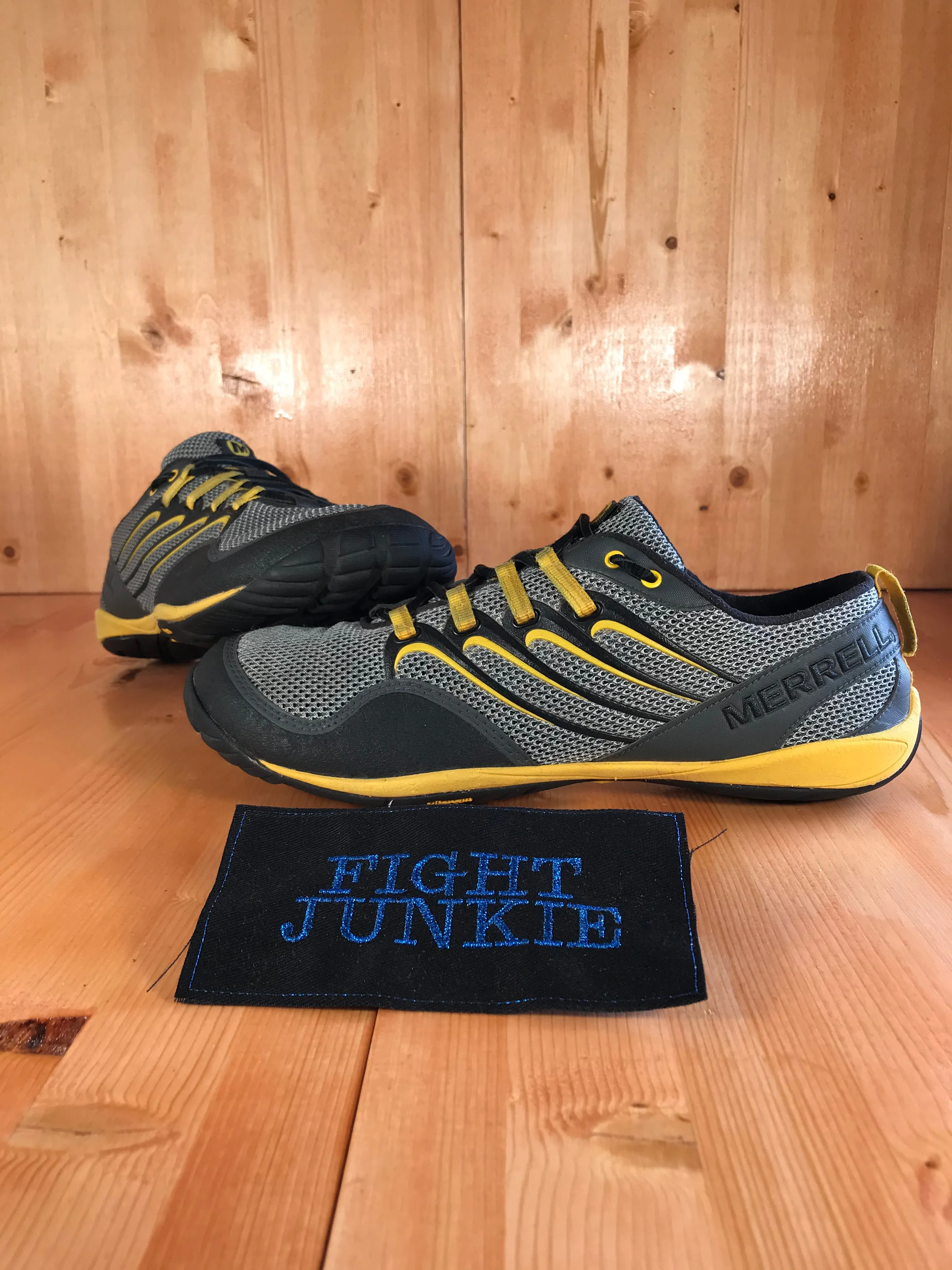 MERRELL BAREFOOT TRAIL GLOVE SMOKE ADVENTURE Mens Size 11 Shoes Sneakers