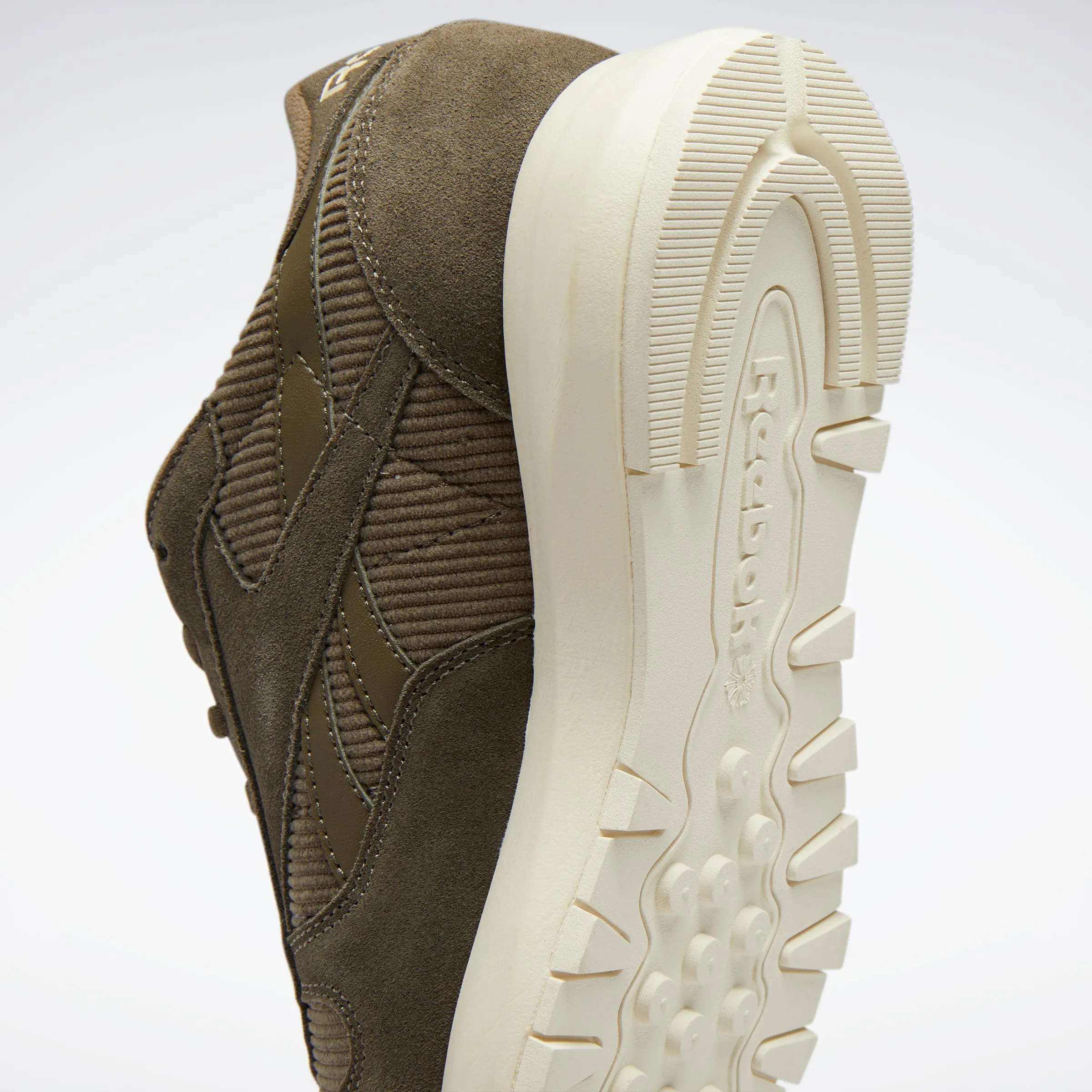 Reebok Footwear Women Classic Leather Sp Shoes Armgrn/Armgrn/Clawht