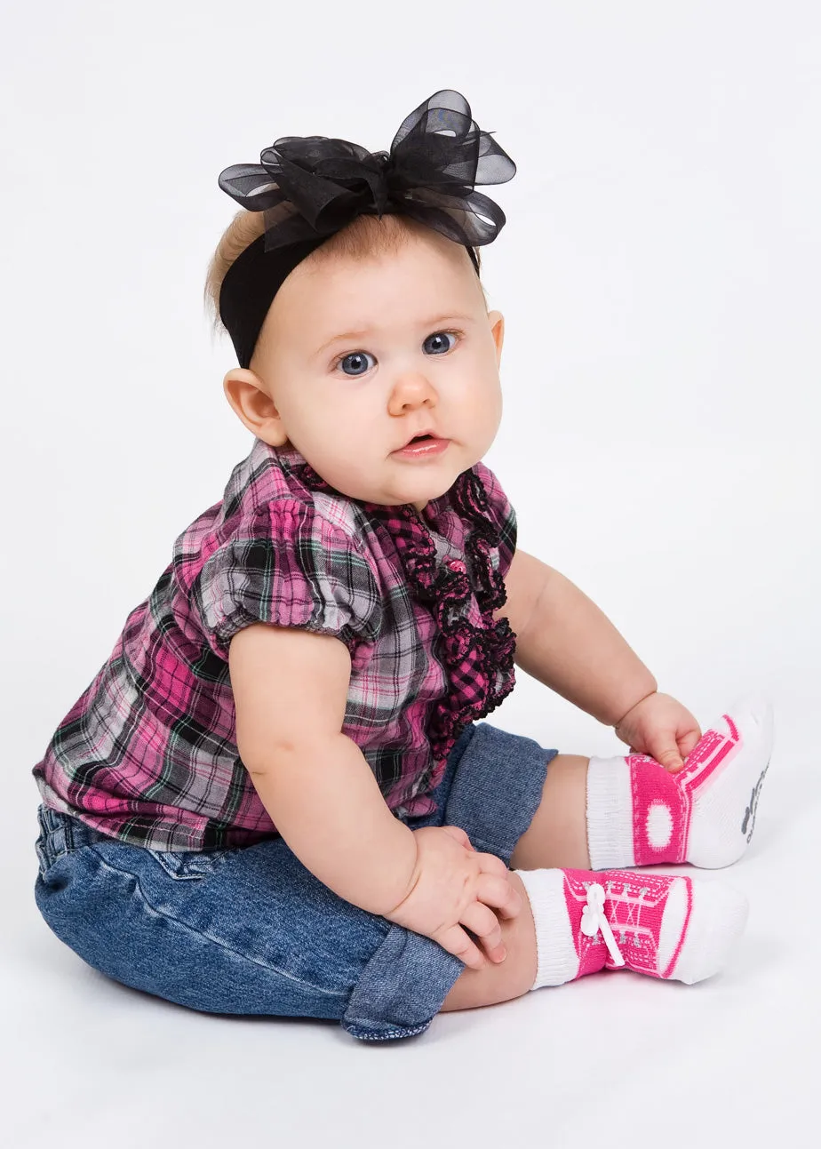 SNEAKER shoe-design socks. With faux shoelaces and anti-slip soles. 6 pairs. 12-24 months