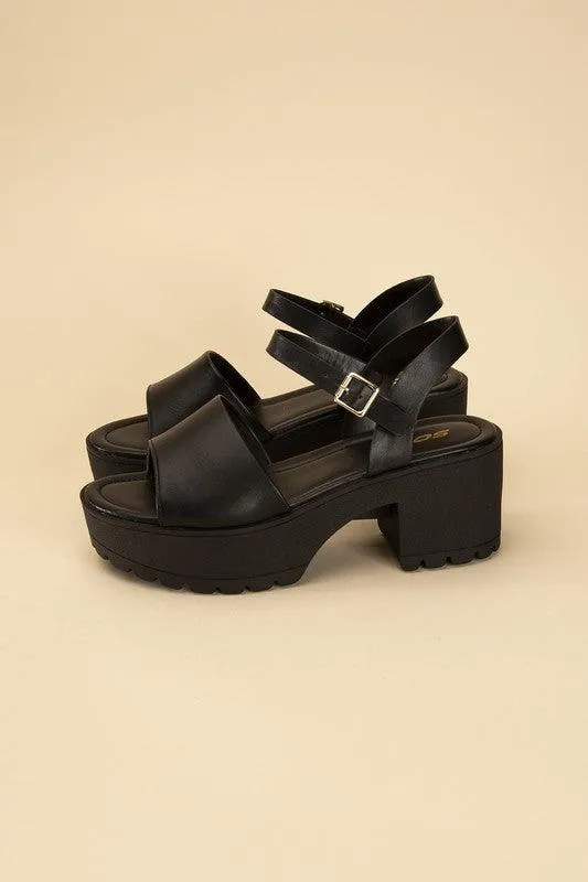Stacie-S Platform Sandals Black White