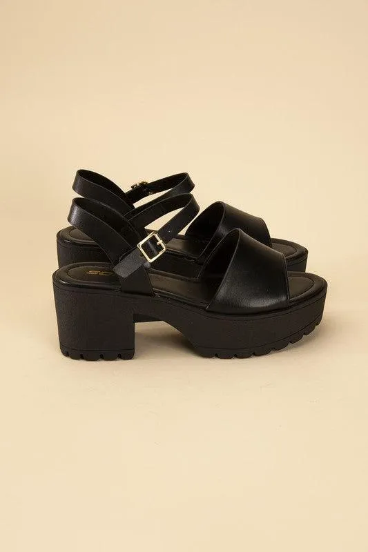 Stacie-S Platform Sandals Black White