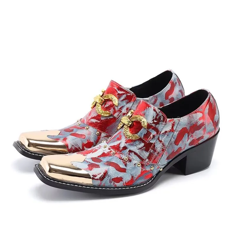 Velvoura Slip-On Elegance