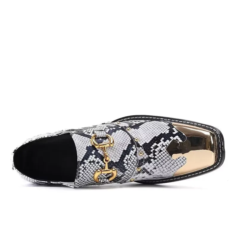 Velvoura Slip-On Elegance